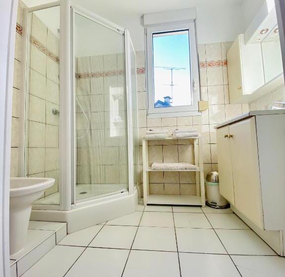 חדר דלוקס, Reims Sherpa Guest House