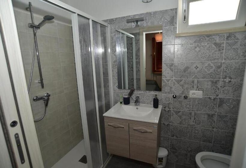 Номер Economy, B&b Enantio