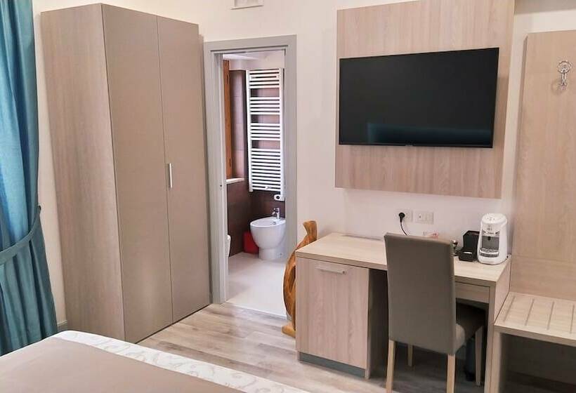 Четырехместный Номер Deluxe, B&b La Stazione