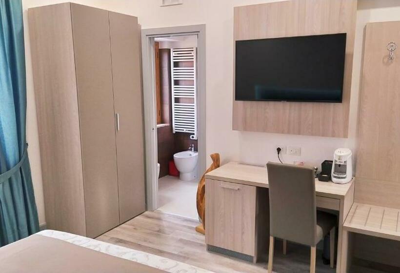 Четырехместный Номер Deluxe, B&b La Stazione