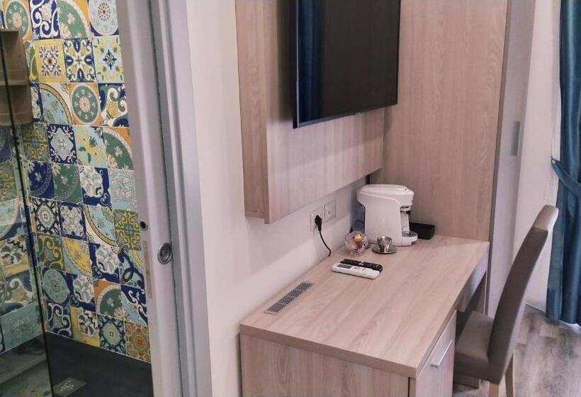 Номер Deluxe с Балконом, B&b La Stazione