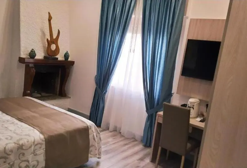 片側に海が見えるデラックスルーム, B&b La Stazione
