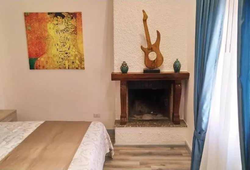 片側に海が見えるデラックスルーム, B&b La Stazione