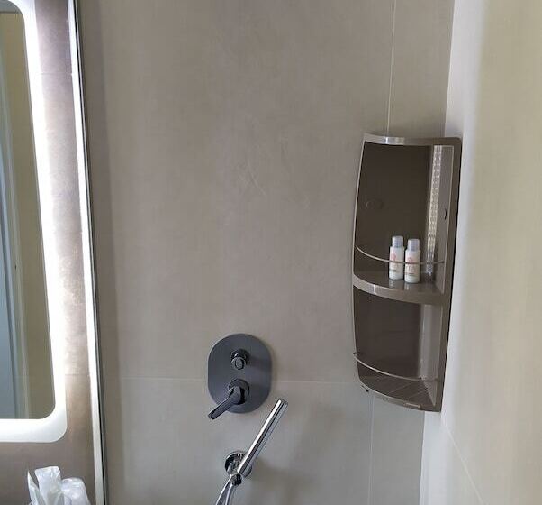 Четырехместный Номер Deluxe, B&b La Stazione