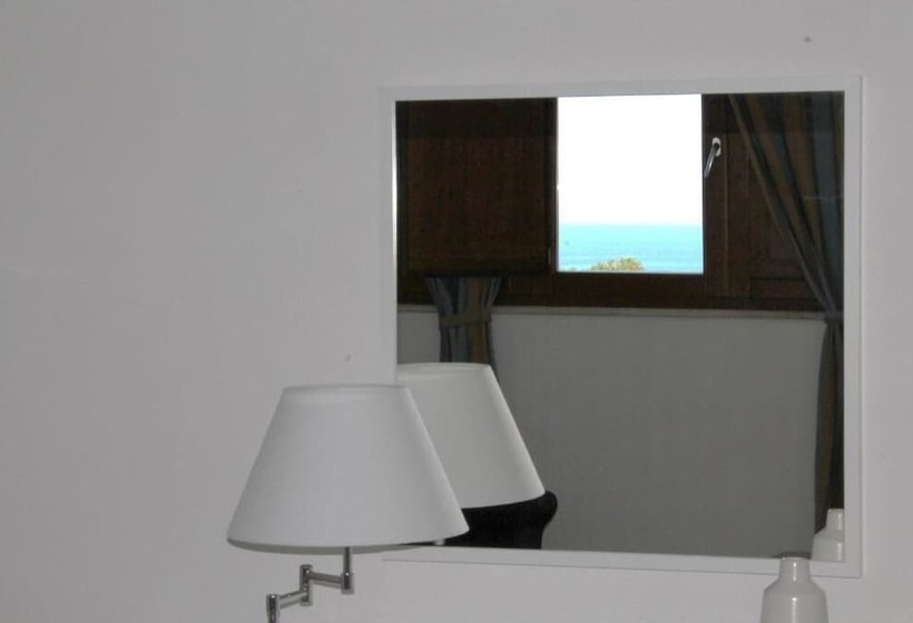 Triple Room Sea View, Casale Belvedere