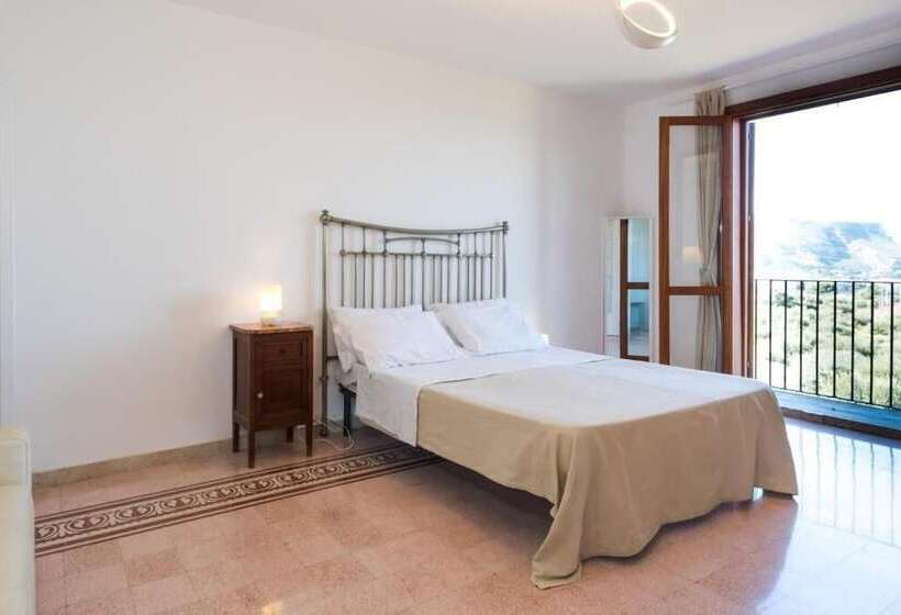 اتاق سوپریور با چشم‌انداز دریا, Casale Belvedere