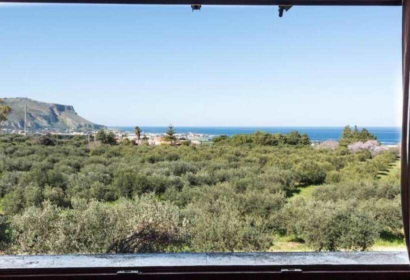 اتاق سوپریور با چشم‌انداز دریا, Casale Belvedere