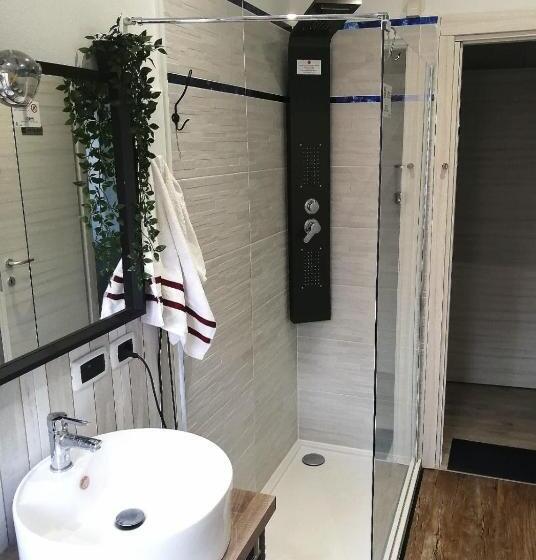 Standard room with outdoor bath, Dante S House Affittacamere