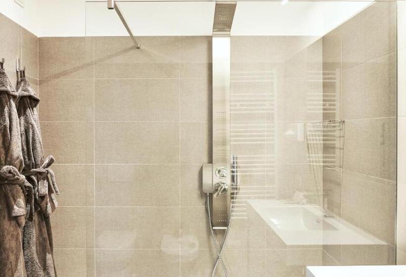 Pokój Deluxe Widok Jezioro, Lago