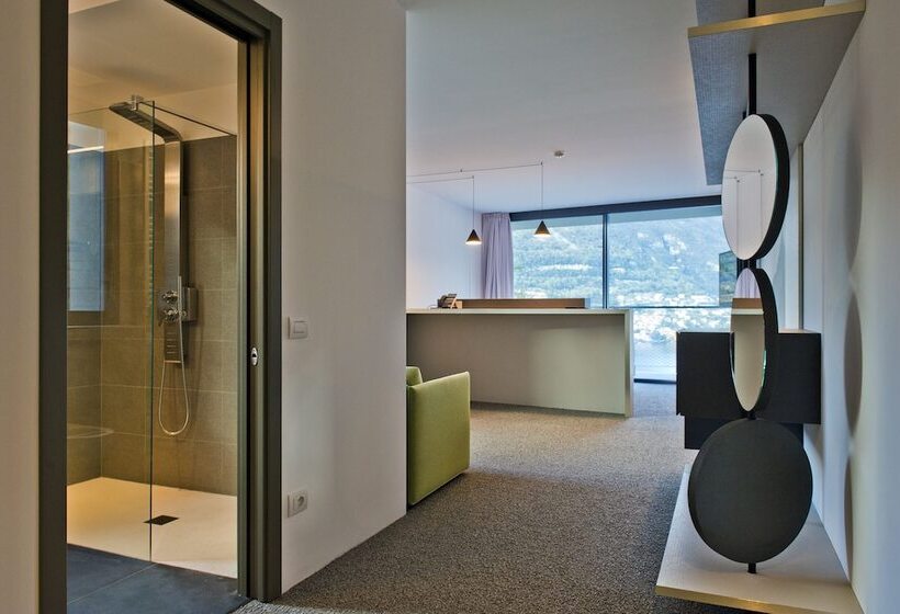 Pokój Deluxe Widok Jezioro, Lago