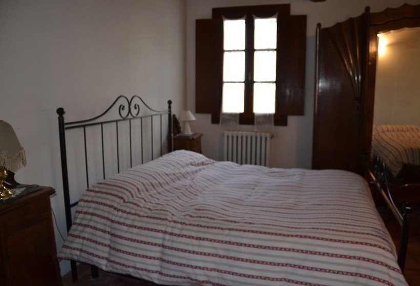 غرفة قياسية رباعية, Agriturismo La Rovere