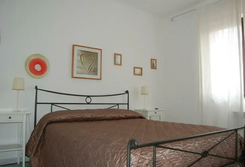 デラックスルーム, I Ginepri B&b