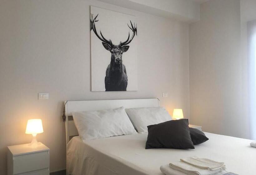 اتاق استاندارد, Deer House Bnb