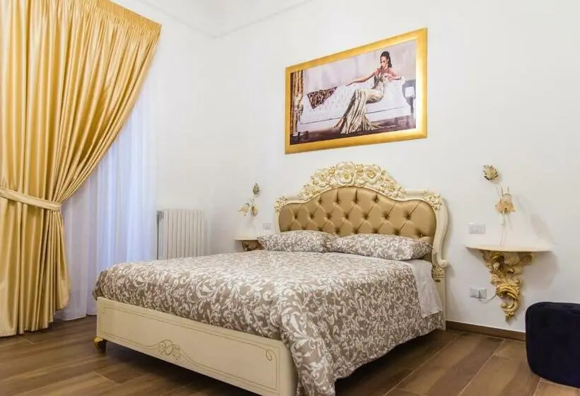اتاق لوکس با بالکن, Palazzo Le Travi