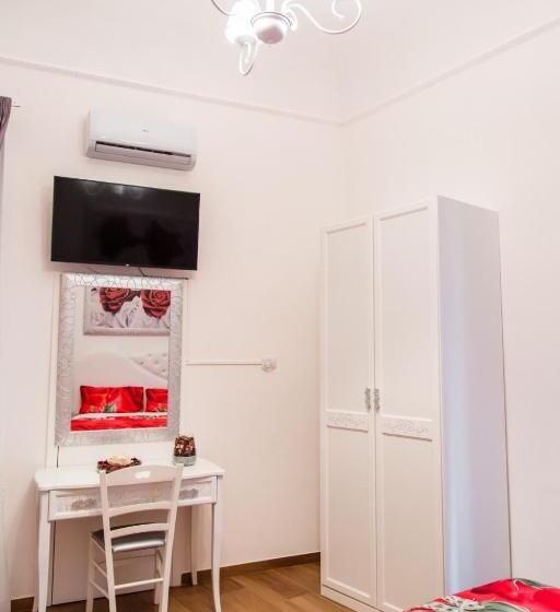 اتاق استاندارد سه تخته با بالکن, Palazzo Le Travi