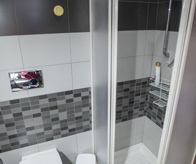 اتاق استاندارد, B&b Lavika Pedara