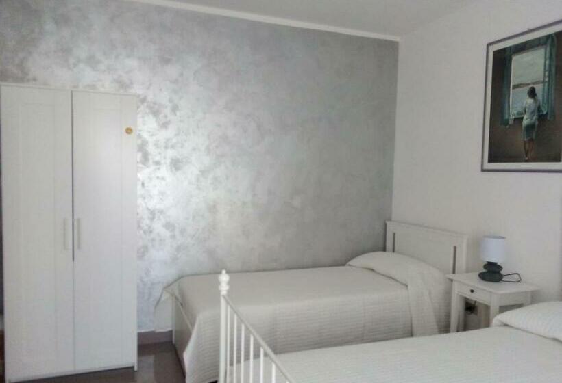 Номер Стандарт Трехместный, B&b Smile