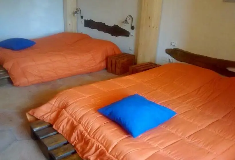 スタンダード4人部屋, Agriturismo La Caraffara Sull Etna