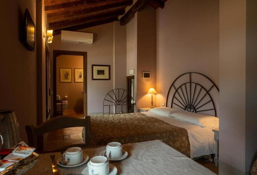 디럭스 룸 킹사이즈 침대, La Finestra Sul Po  Agriturismo