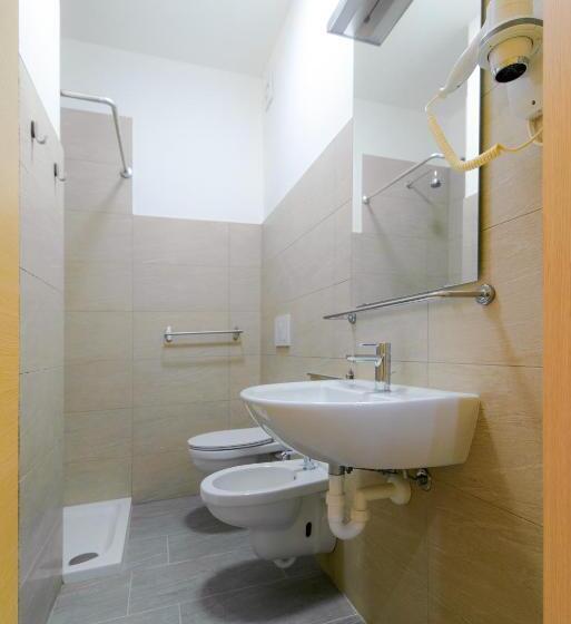 اتاق لوکس, Casa Livio Rooms And Studios