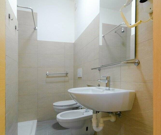 اتاق لوکس, Casa Livio Rooms And Studios