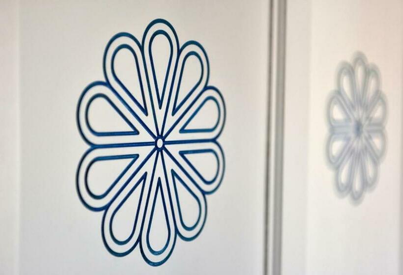 חדר סטנדרט, Inah Rooms