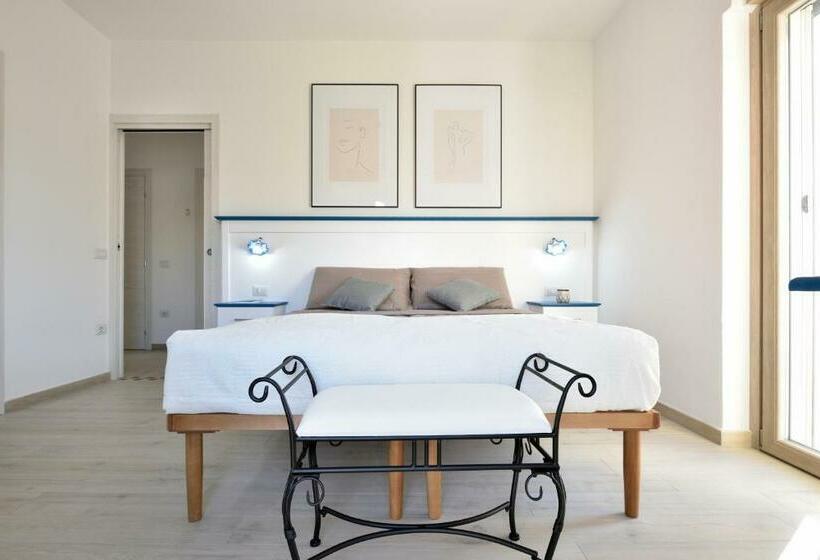 חדר סטנדרט, Inah Rooms