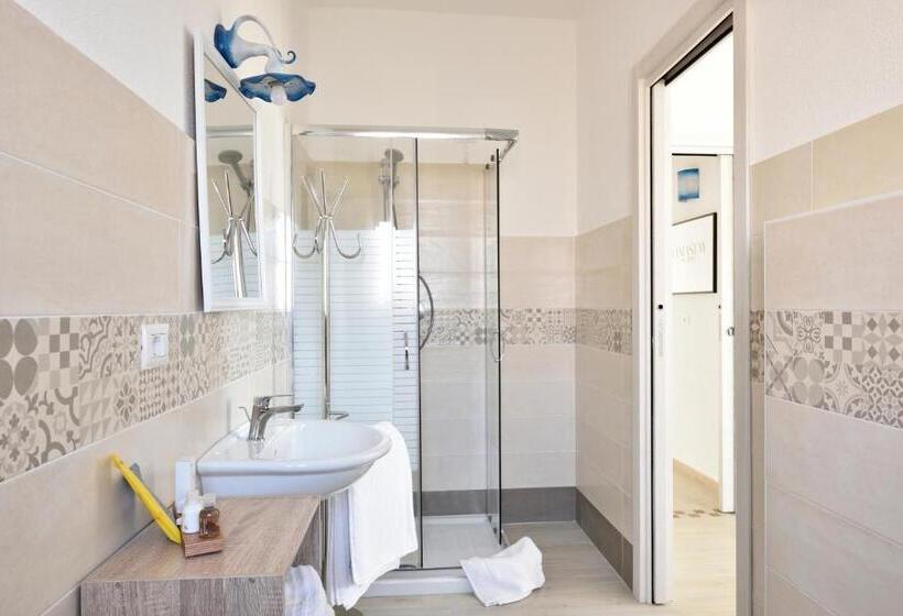 חדר סטנדרט, Inah Rooms