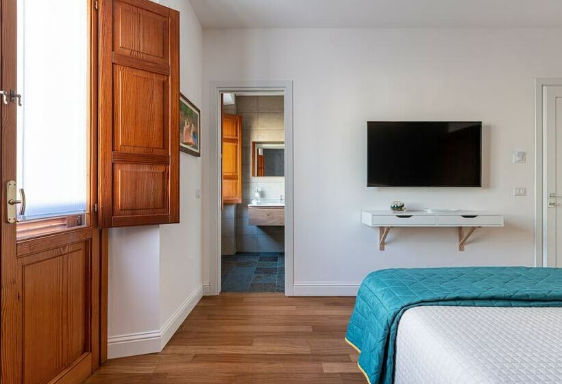 高级大房间, Marcus Suite