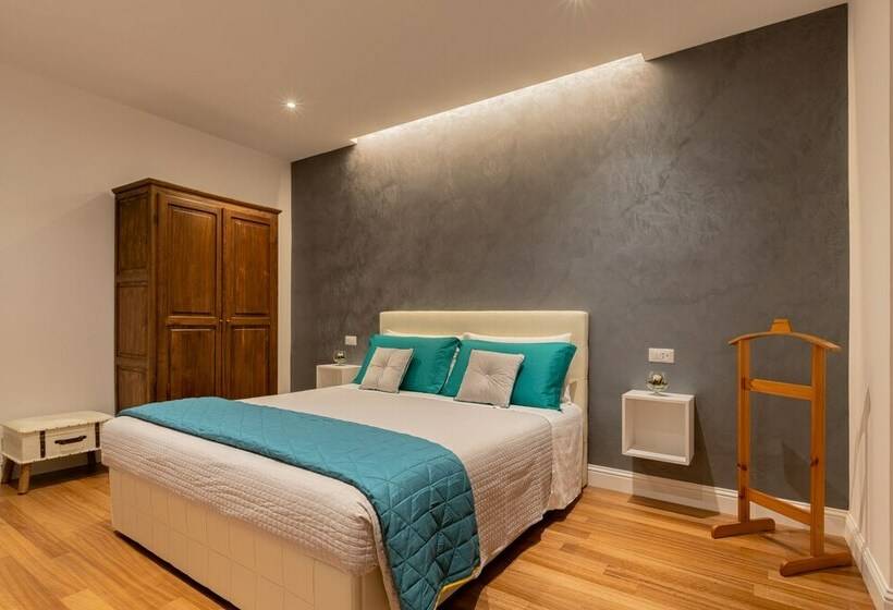 高级大房间, Marcus Suite