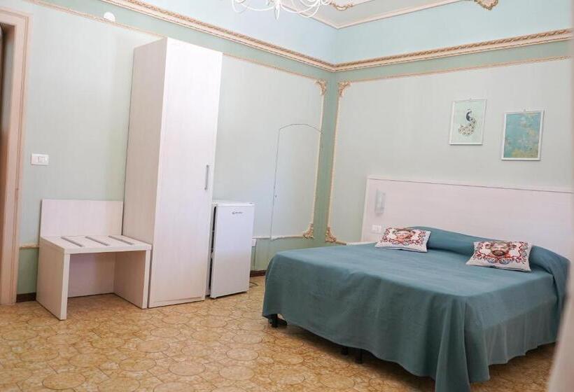 带阳台标准四人间, B&b Aciazza