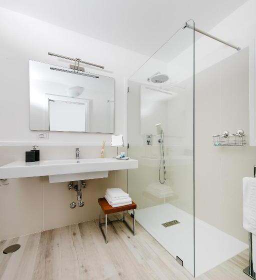 豪华房间, Fuorlovado 40