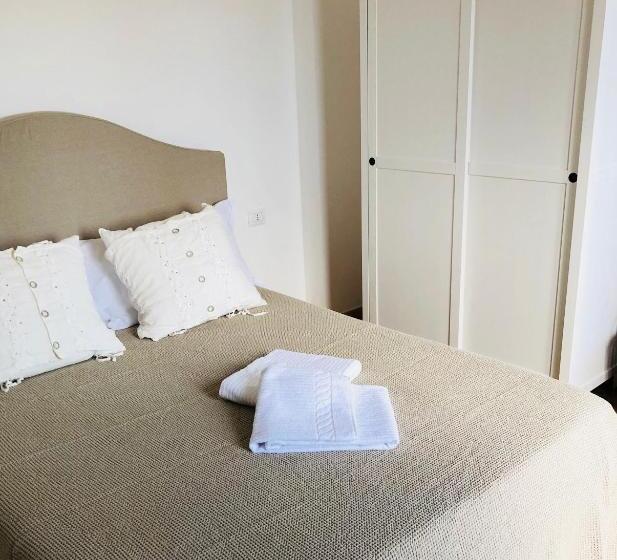 标准间带游泳池, Dimora Le Ginestre Adults Only