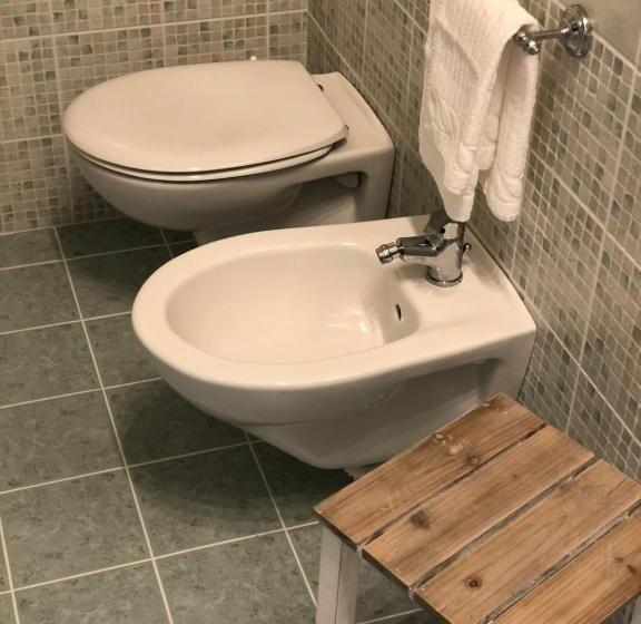 标准间带游泳池, Dimora Le Ginestre Adults Only