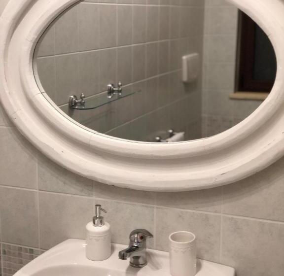 豪华房间, Dimora Le Ginestre Adults Only