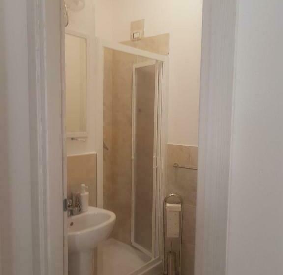 Quarto Deluxe, Da Umby