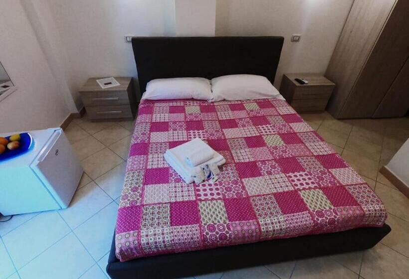 Quarto Deluxe, Da Umby