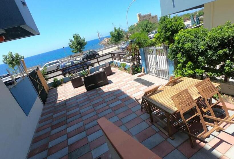 Quarto Deluxe, Da Umby