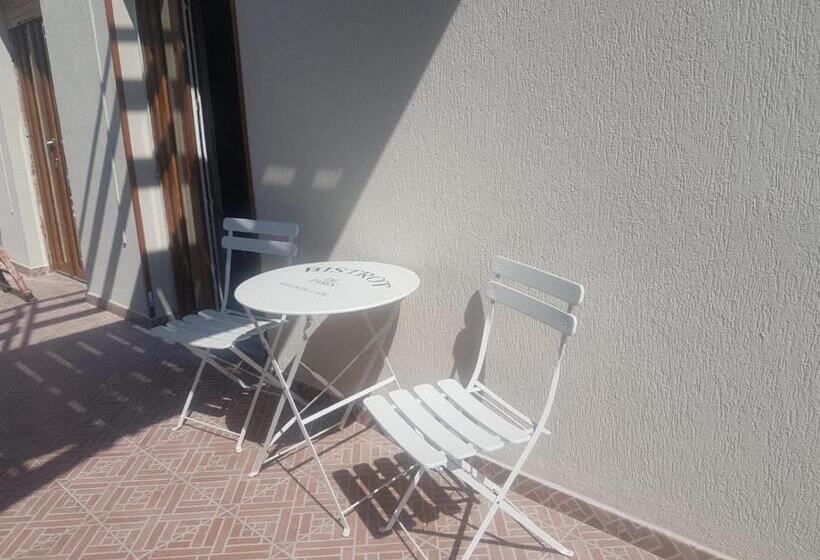 Quarto Deluxe, Da Umby