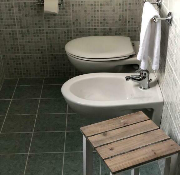 标准间带游泳池, Dimora Le Ginestre Adults Only