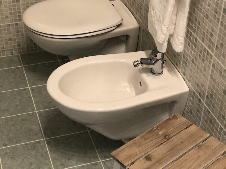 标准间带游泳池, Dimora Le Ginestre Adults Only