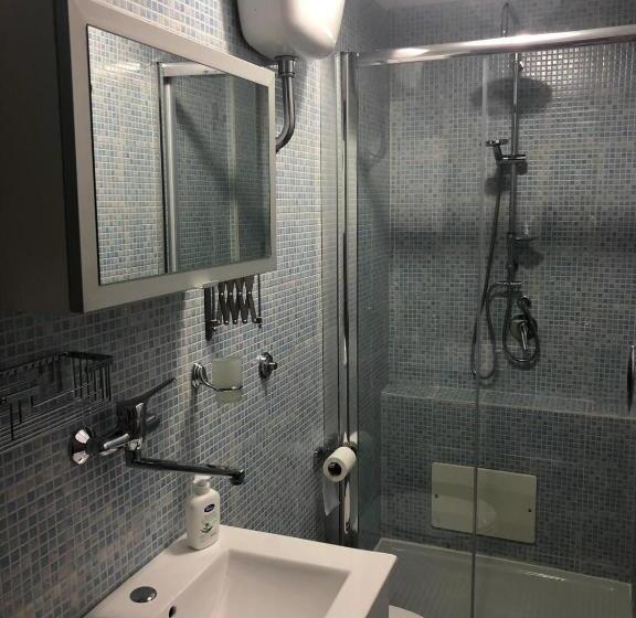 חדר סטנדרט לשלושה, Casa Ary