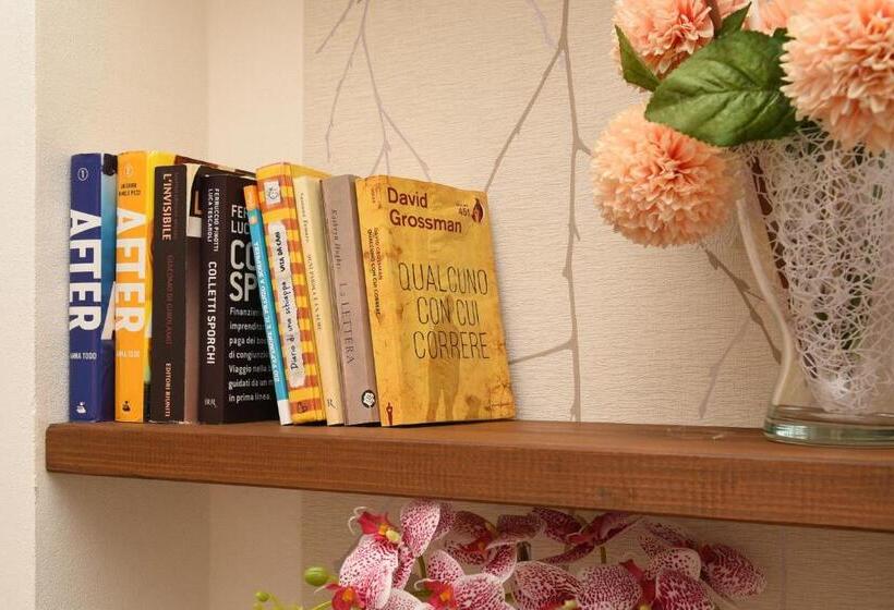 四人标准间, Casa Sarina