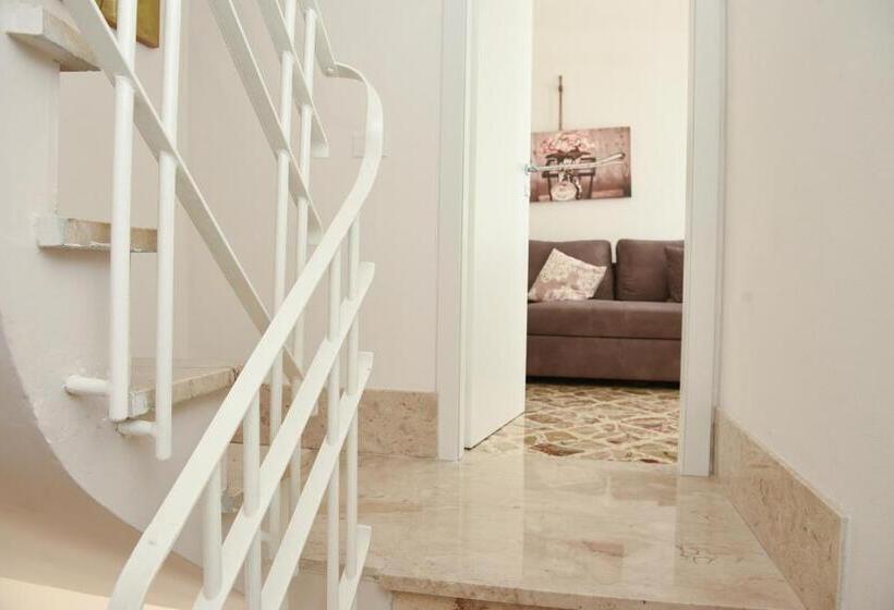 4인용 스탠다드 룸, Casa Sarina