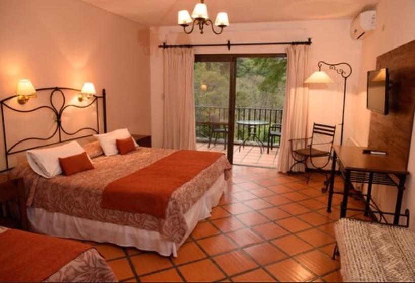 수피리어 트리플 룸, Selva Montana