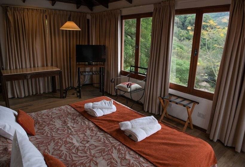 수피리어 룸, Selva Montana