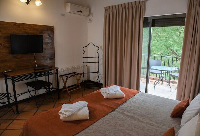 수피리어 룸 산전망, Selva Montana