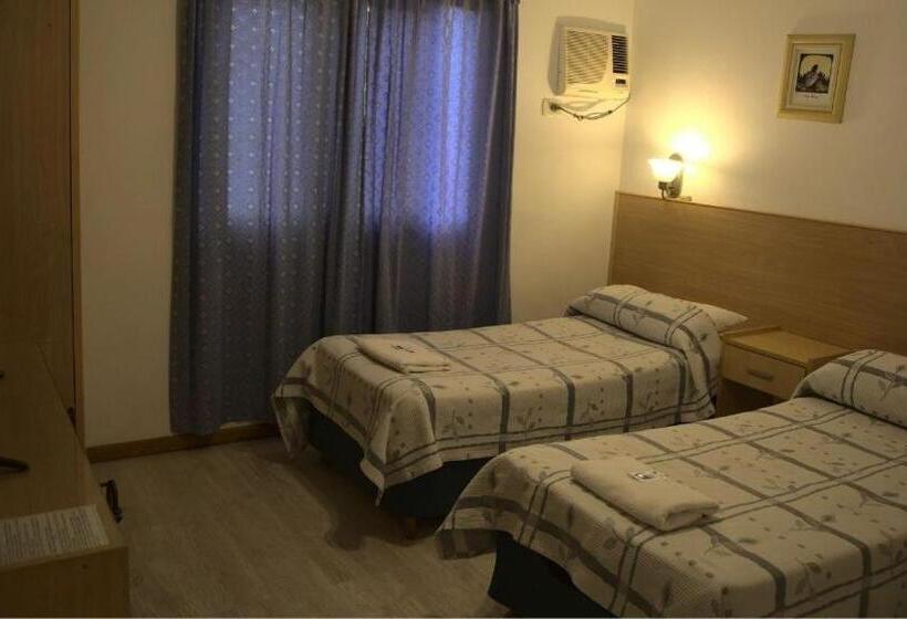 اتاق اکونومی, Aires Express