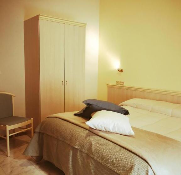 スタンダードルーム, Albergo Nuovo Gianduia