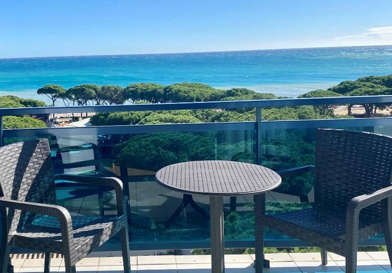 オーシャンビュースタンダードルーム, Blaucel